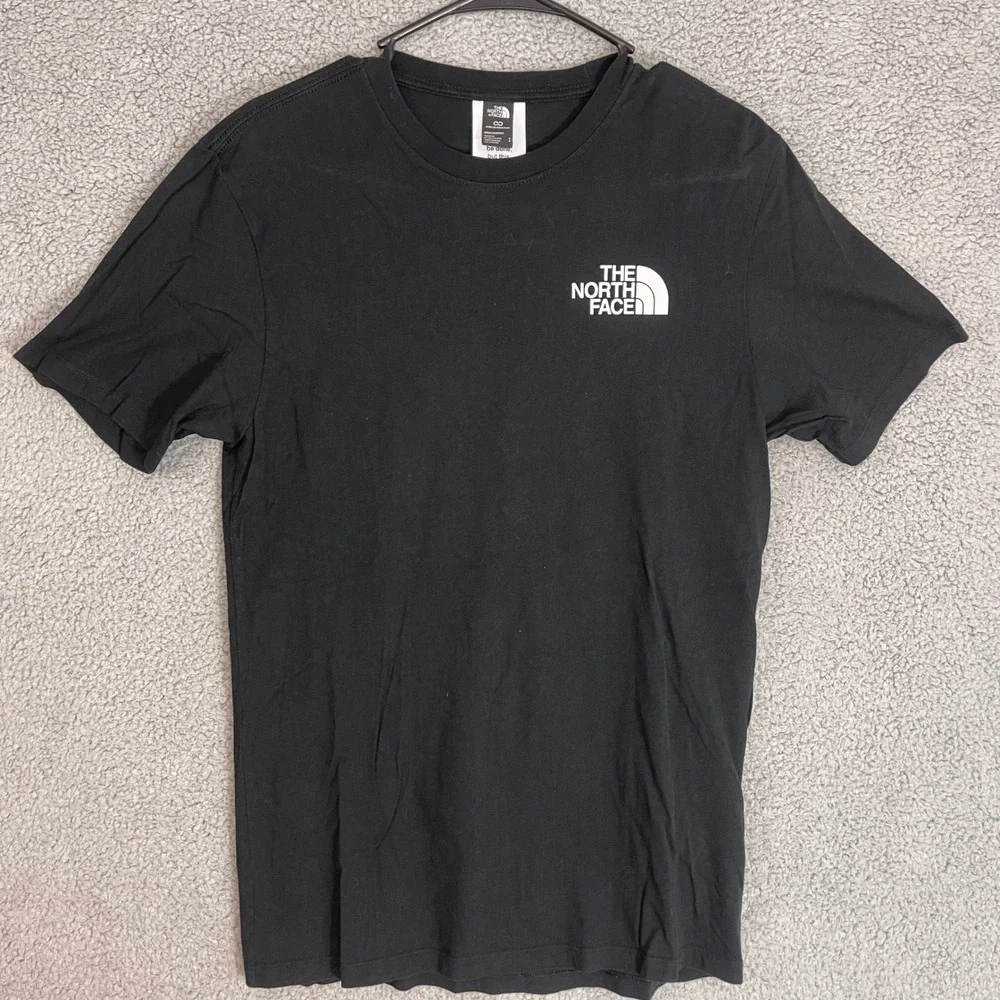 The North Face Evolution Shirt Mens size small Black Box Logo Short Sleeve Shirt